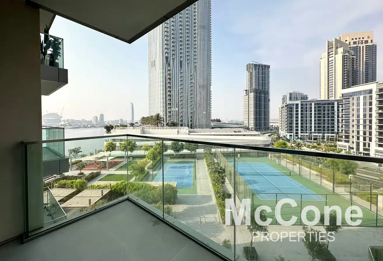 Apartamento en The Grand, Creek Harbour