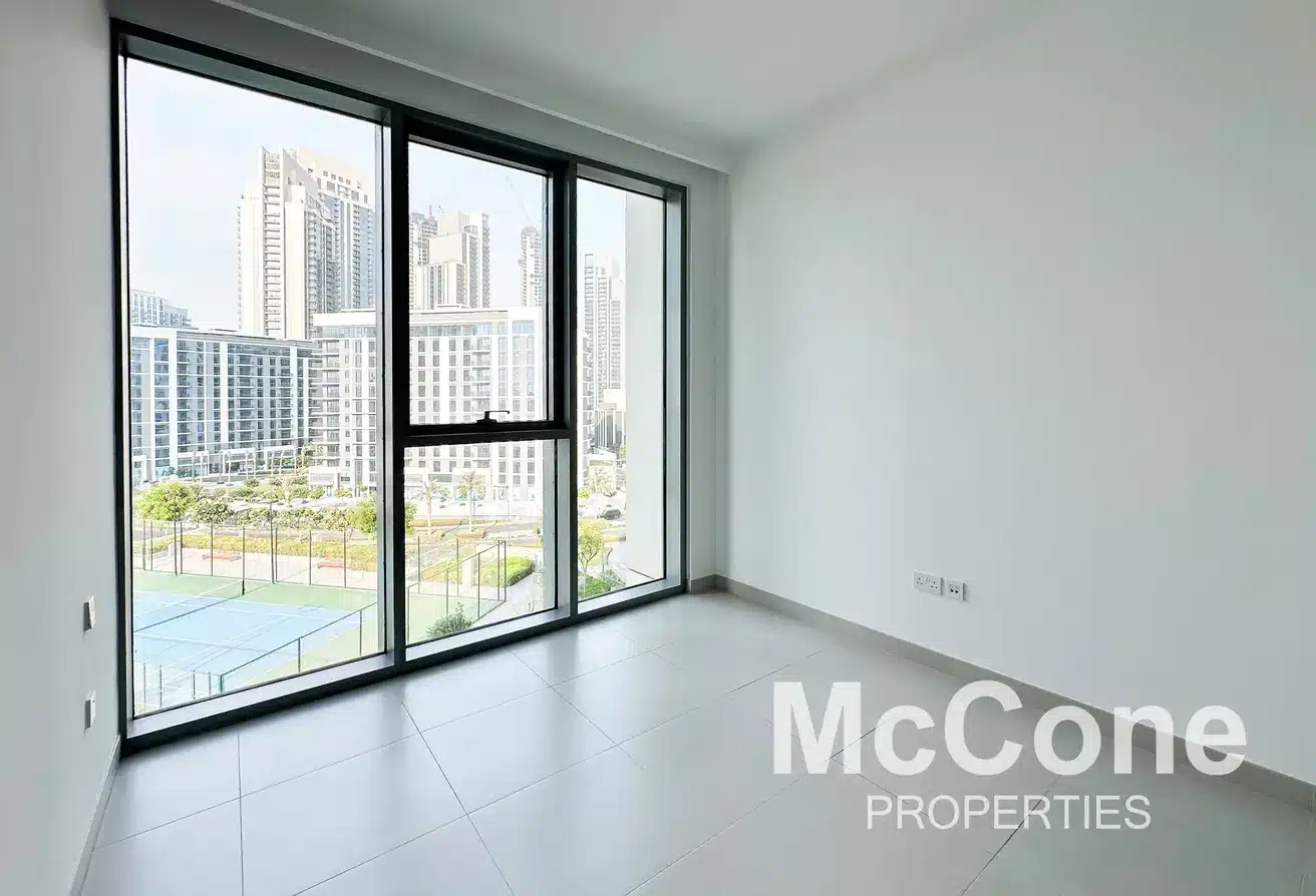 Apartamento en The Grand, Creek Harbour