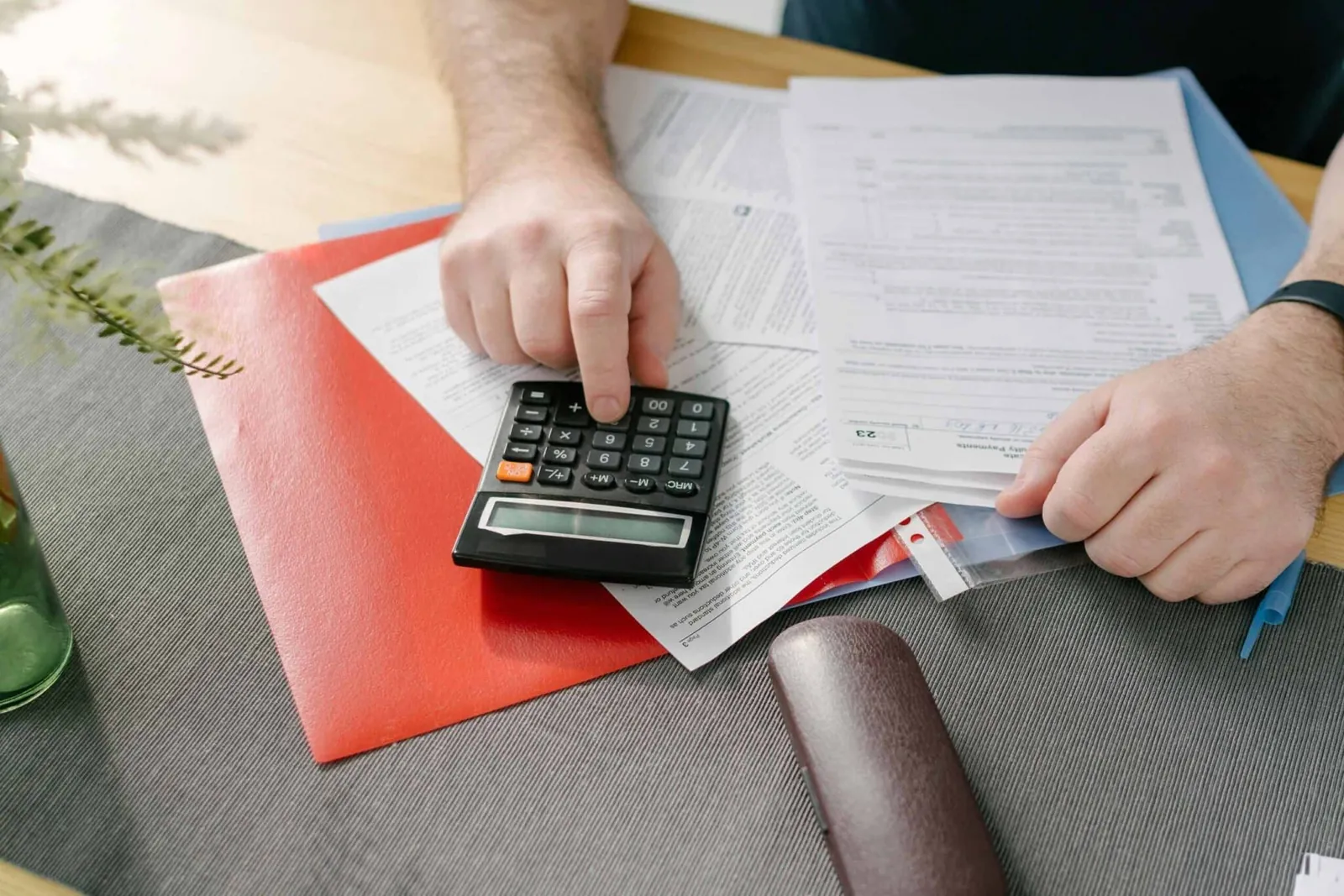 Cálculo del VAT para una empresa en Dubái